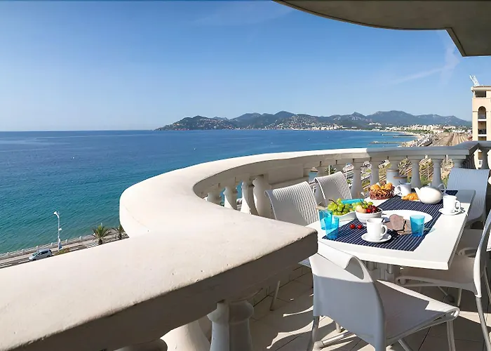 מלון דירות La Palme D'azur Verrerie 3*