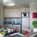Ξενοδοχείο με διαμερίσματα La Palme D'azur Verrerie